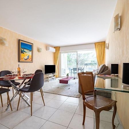 Ferienwohnung Le Drive Saint-Raphaël Exterior foto